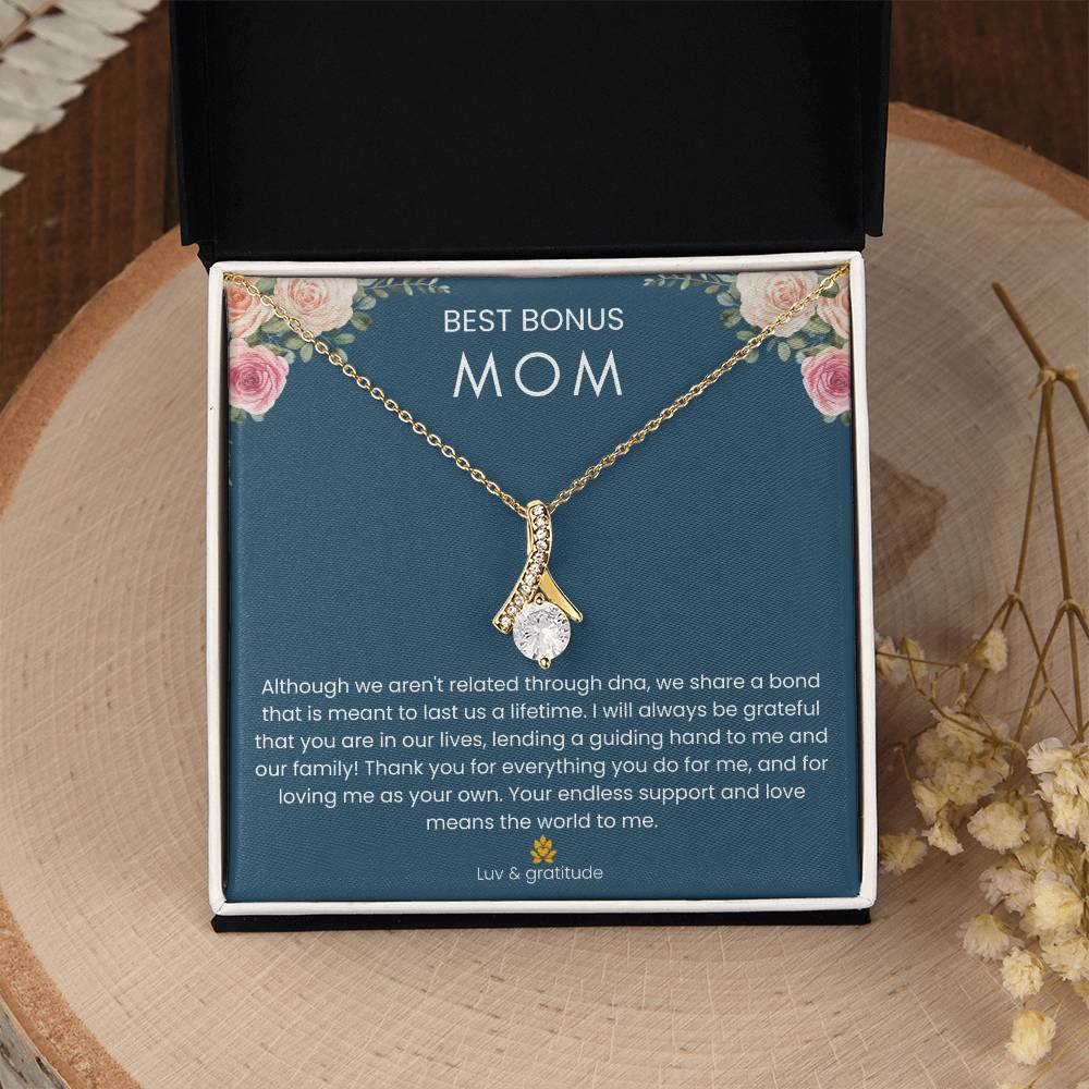 Best Bonus Mom - "Forever Grateful" Alluring Beauty Necklace