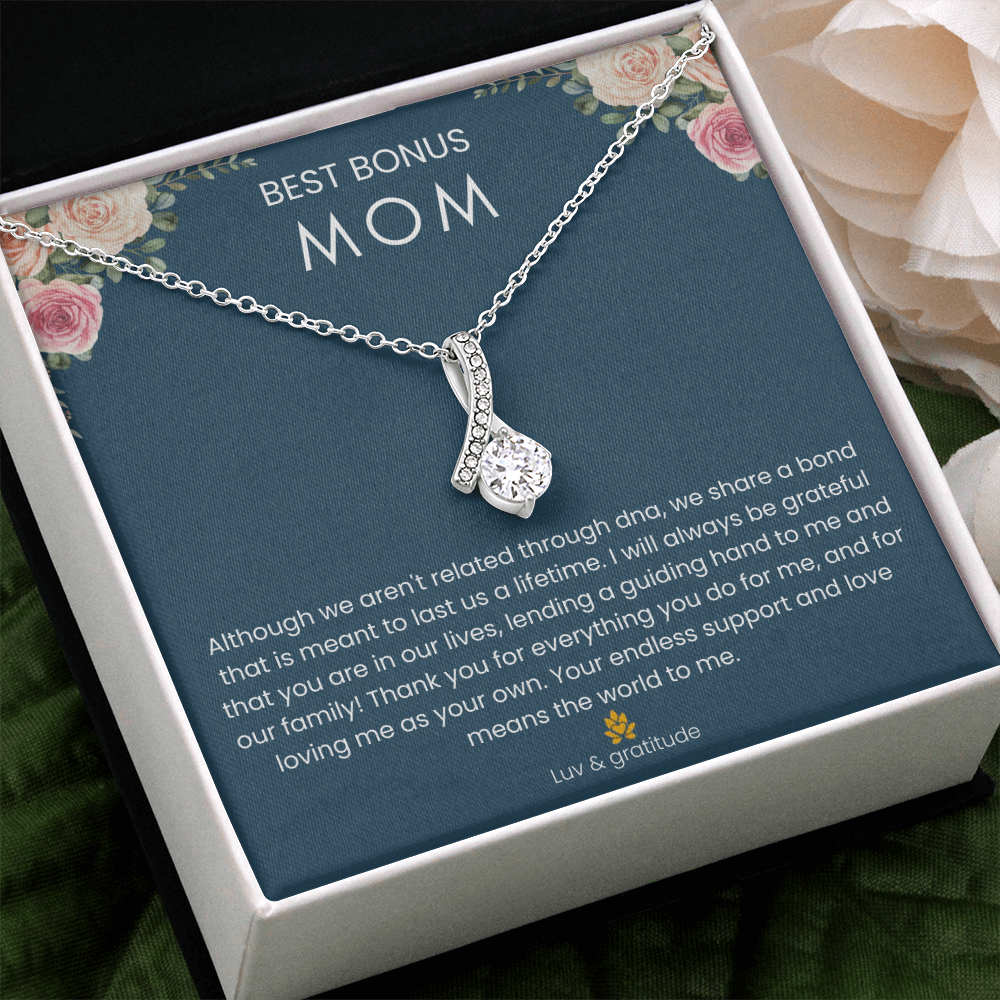 Best Bonus Mom - "Forever Grateful" Alluring Beauty Necklace