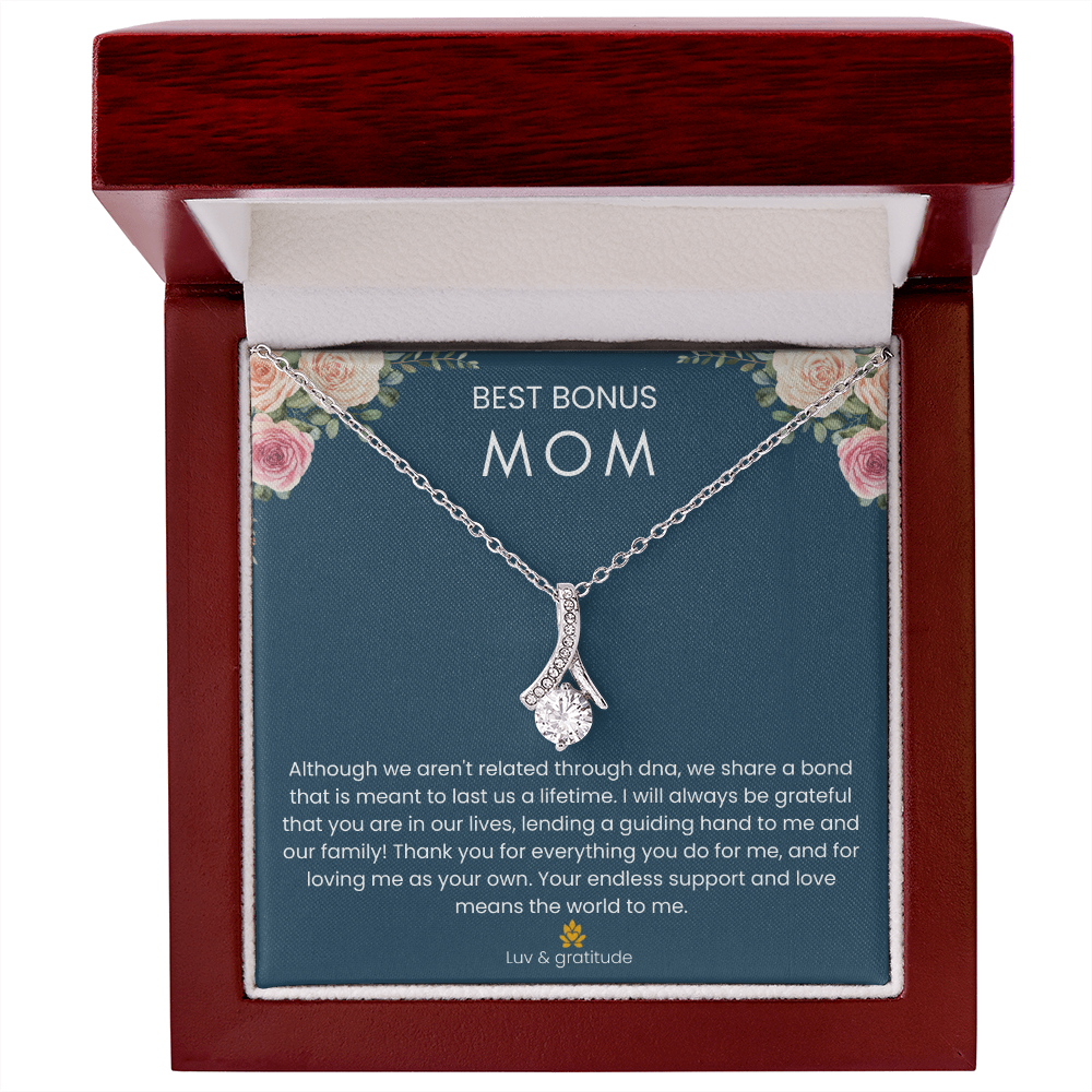 Best Bonus Mom - "Forever Grateful" Alluring Beauty Necklace